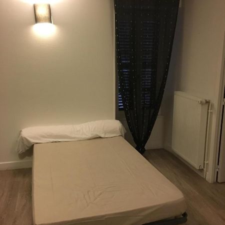 Chambres D'Hote Les Bredins Saint-Menoux Екстериор снимка