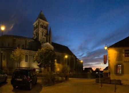 Chambres D'Hote Les Bredins Saint-Menoux Екстериор снимка